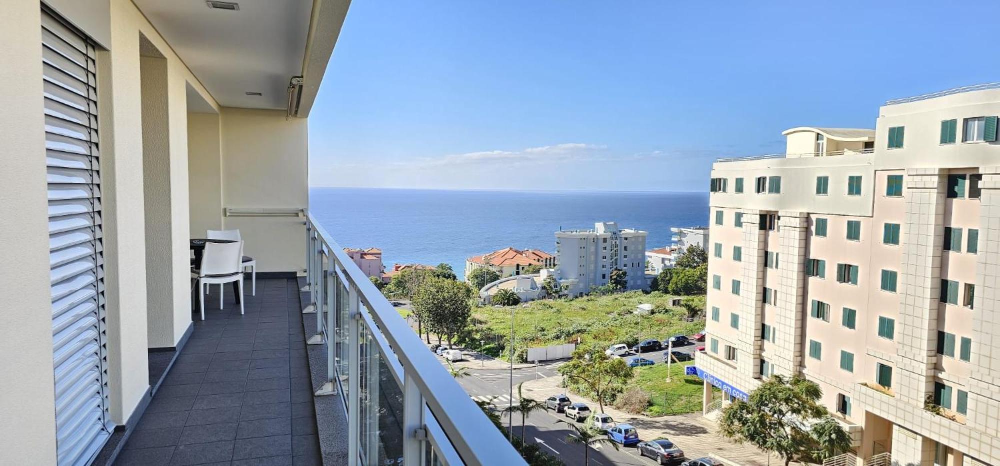 Appartement Vista Mar - Ac, Pool & Gym Funchal (Madeira)